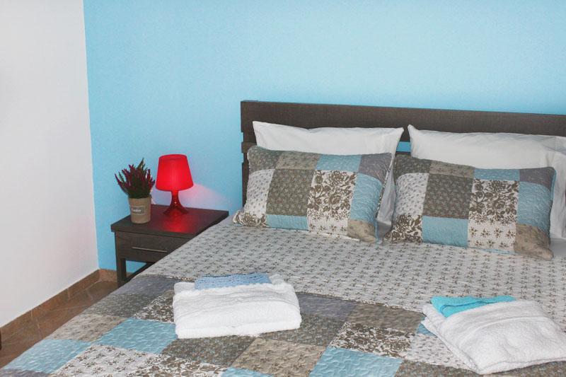 Souzana Rooms Nea Plagia Bagian luar foto